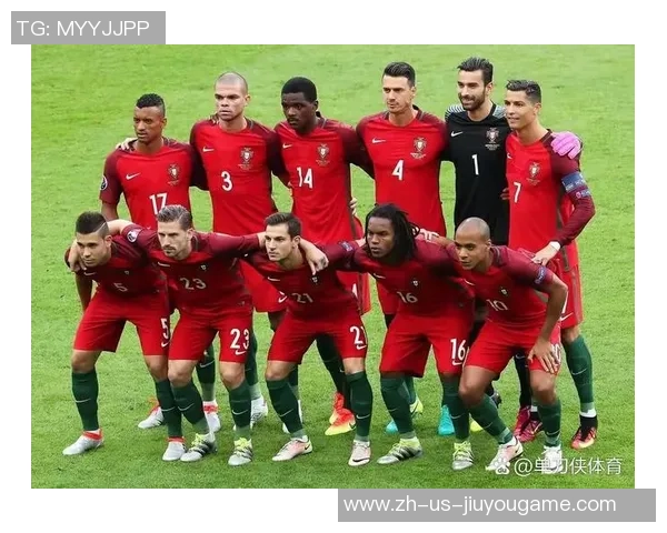 足球王h的传奇之路：从草根到巅峰的奋斗故事与荣耀时刻